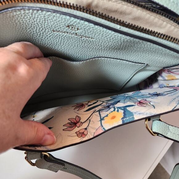 NANETTE LEPORE Mint Green Pebble Leather Shoulder Bag Purse FLAWED - Picture 5 of 9